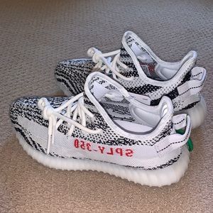 NWT Yeezy Boost 350 size 6.5